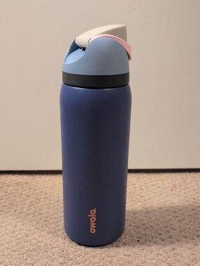 Owala Blue And Pink  Stainless Steel Water Bottle with Flip Lid